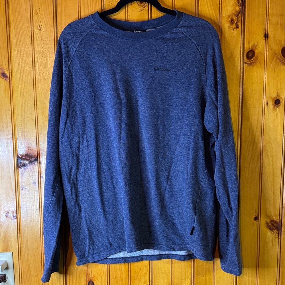 Patagonia Navy Blue Long Sleeve Crew Sweatshirt